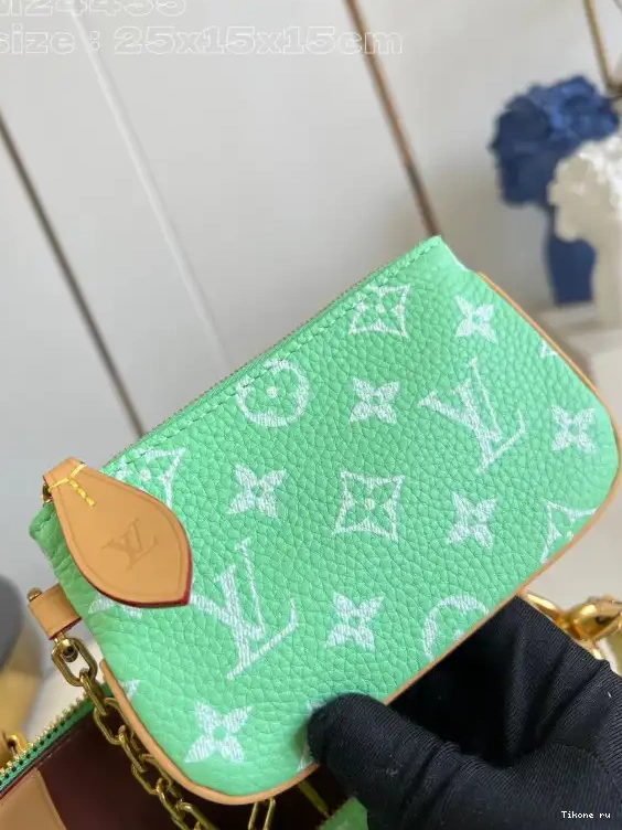 Affordable 25 Louis Vuitton SPEEDY 0623